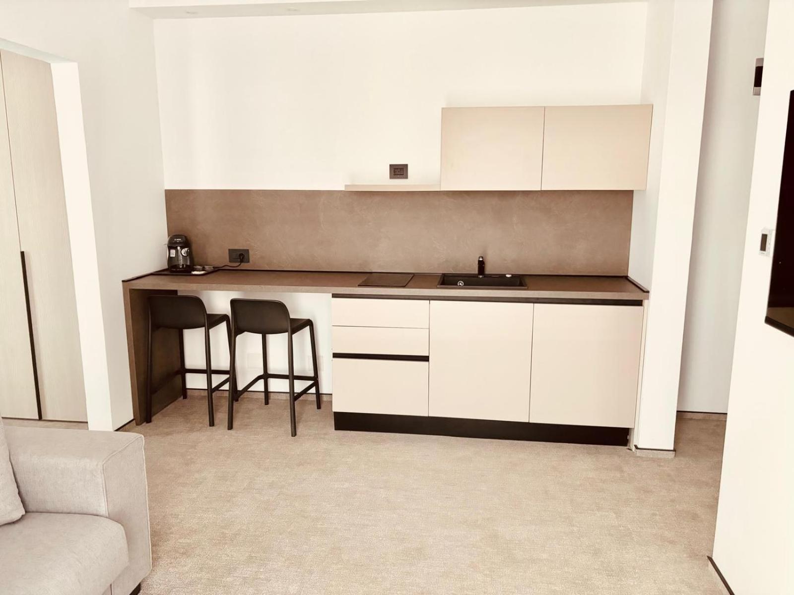 Cm111Apparthotel Bukares Bagian luar foto