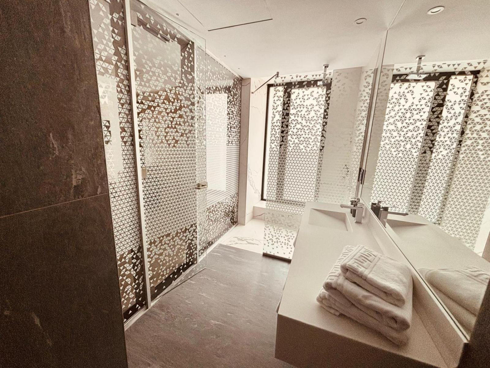 Cm111Apparthotel Bukares Bagian luar foto